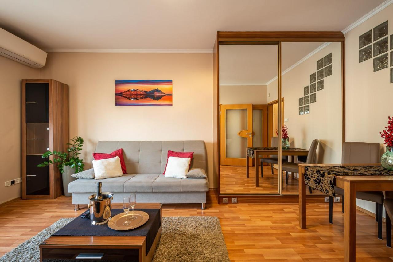 Santos 1214 Apartment Budapest Luaran gambar