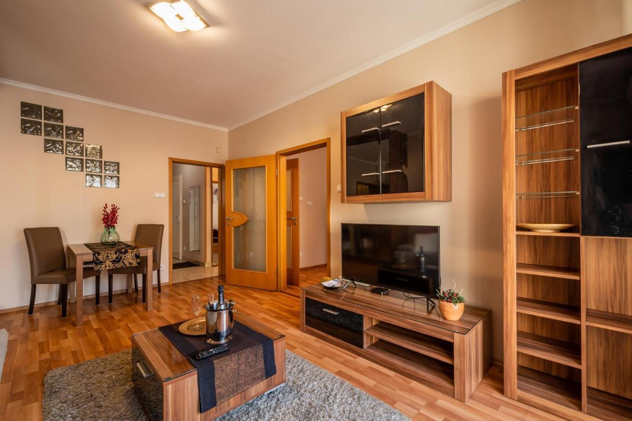 Santos 1214 Apartment Budapest Luaran gambar