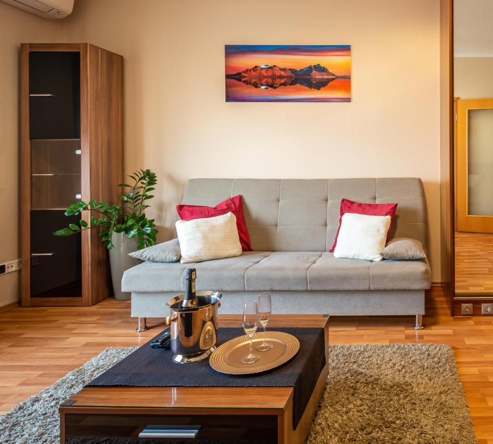 Santos 1214 Apartment Budapest Luaran gambar